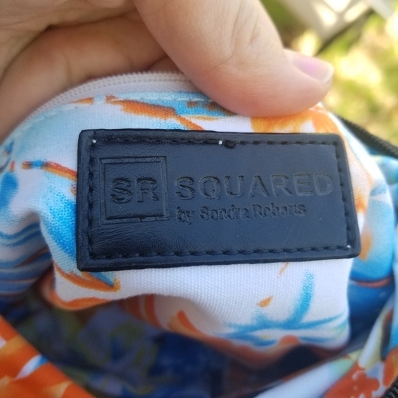 Sondra Roberts Squared SR2 black patent layered disc shoulder bag - Picture 3 of 5